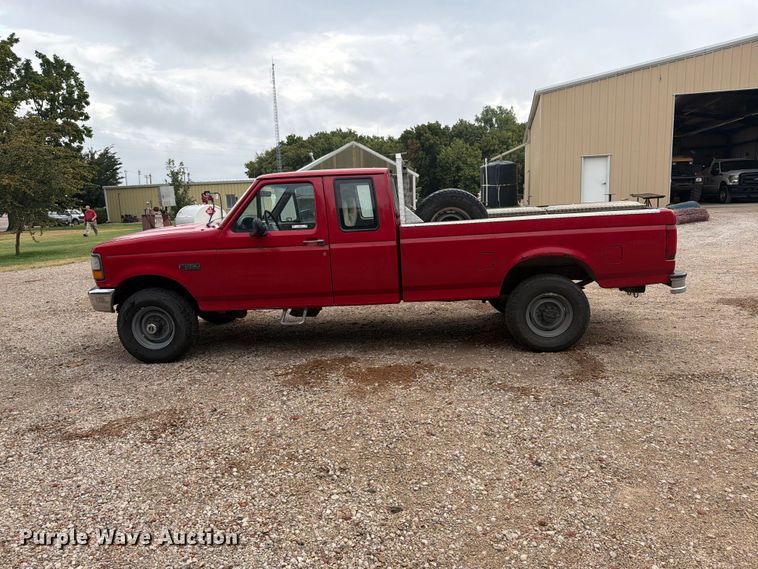 image for item DY3425 1996 Ford F250 Ext. Cab pickup truck