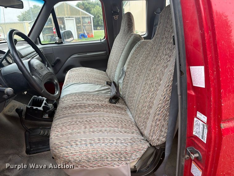 image for item DY3425 1996 Ford F250 Ext. Cab pickup truck