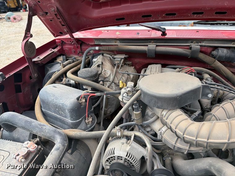 image for item DY3425 1996 Ford F250 Ext. Cab pickup truck