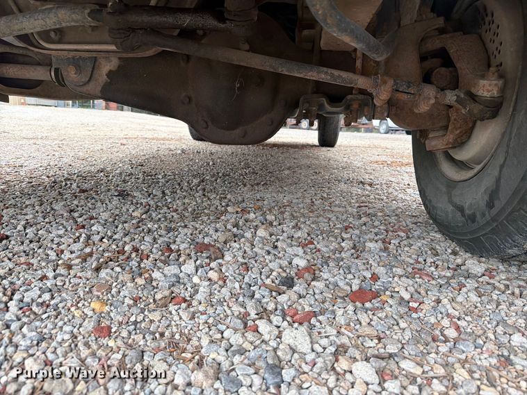 image for item DY3425 1996 Ford F250 Ext. Cab pickup truck