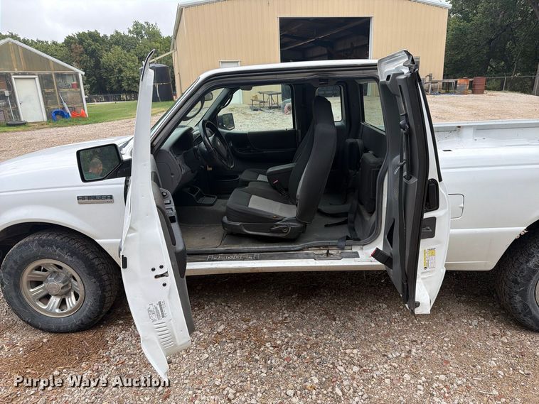 image for item DY3426 2008 Ford Ranger Ext. Cab pickup truck