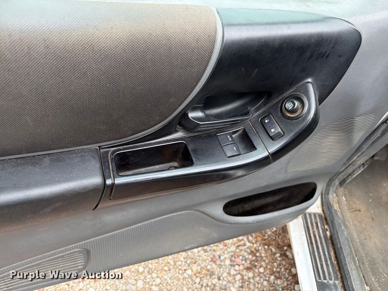 image for item DY3426 2008 Ford Ranger Ext. Cab pickup truck