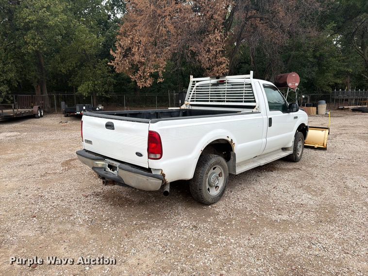 image for item DY3427 2005 Ford F250 Super Duty pickup truck