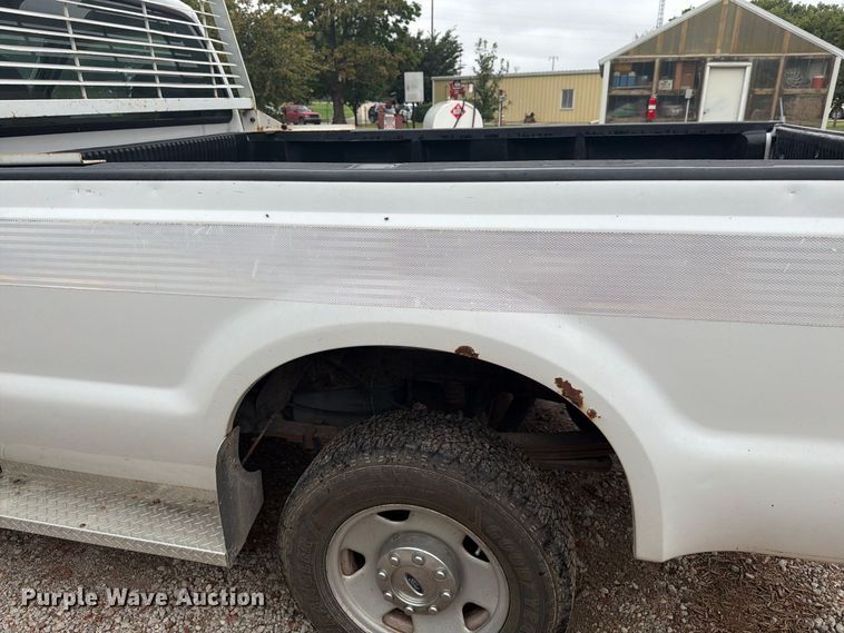 image for item DY3427 2005 Ford F250 Super Duty pickup truck