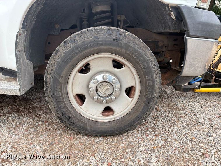 image for item DY3427 2005 Ford F250 Super Duty pickup truck