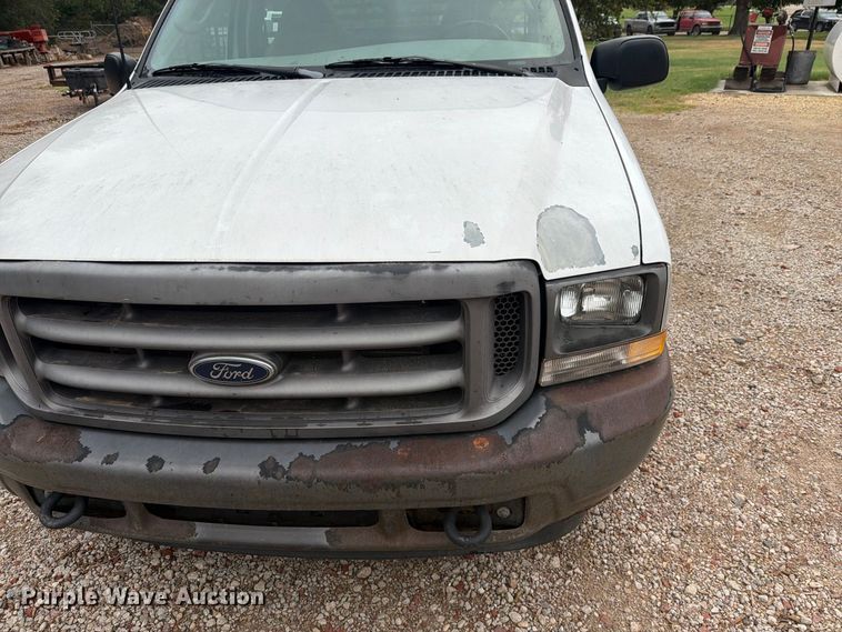 image for item DY3431 2003 Ford F250 pickup truck