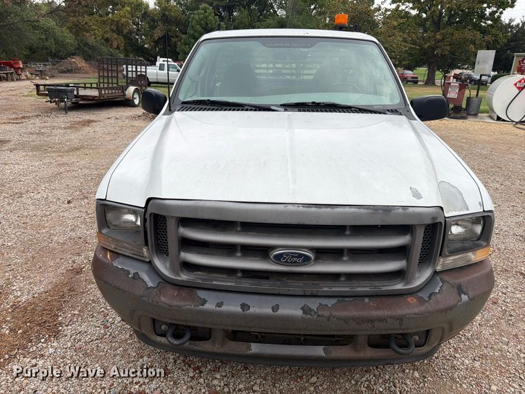 image for item DY3431 2003 Ford F250 pickup truck