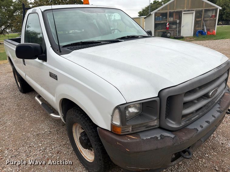 image for item DY3431 2003 Ford F250 pickup truck