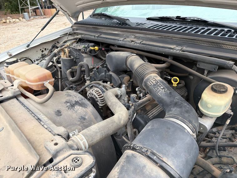 image for item DY3431 2003 Ford F250 pickup truck
