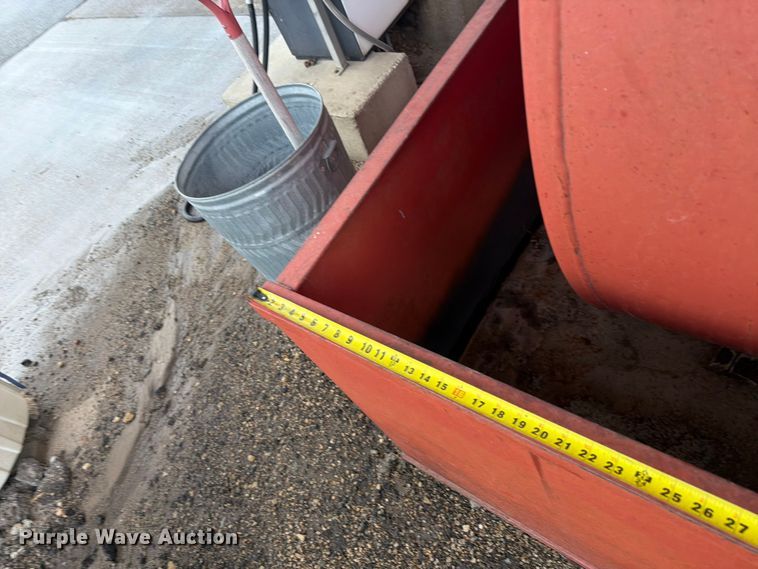 image for item DY3442 Fuel tanks and pumps