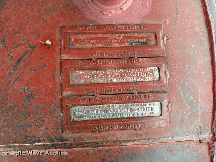 image for item DY3442 Fuel tanks and pumps