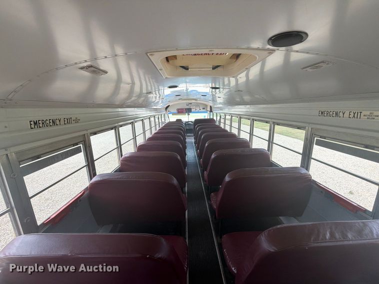 image for item DY3456 2001 Chevrolet B7 school bus