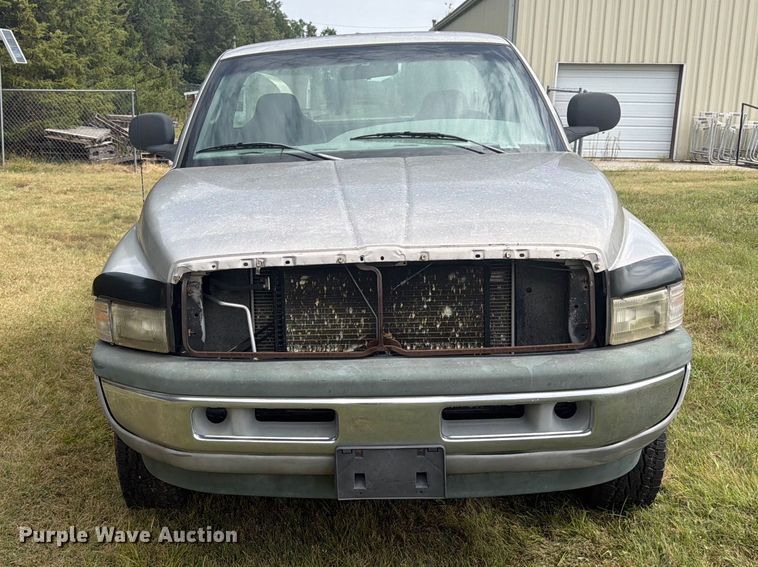image for item DY3457 1999 Dodge Ram 2500 pickup truck