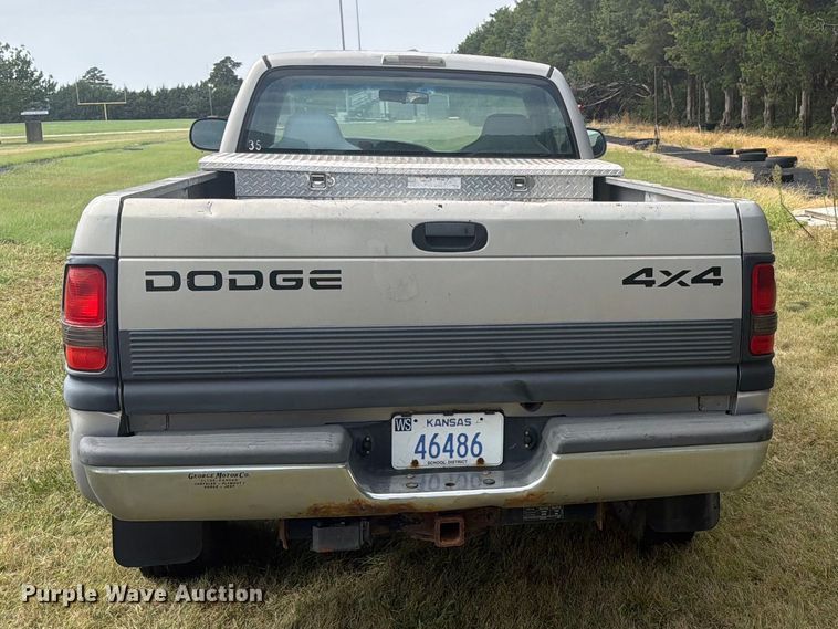 image for item DY3457 1999 Dodge Ram 2500 pickup truck