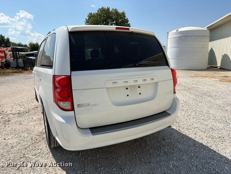image for item DZ4736 2015 Dodge Grand Caravan van