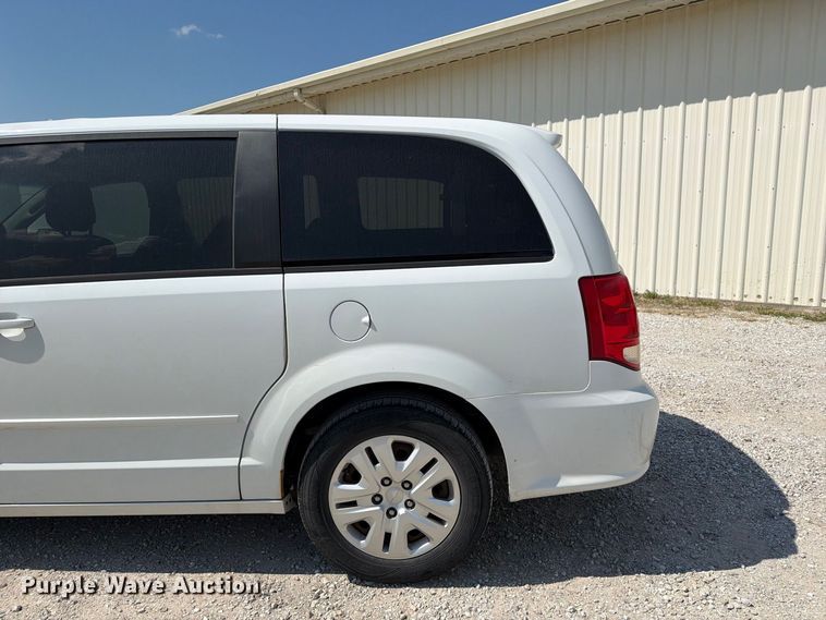 image for item DZ4736 2015 Dodge Grand Caravan van
