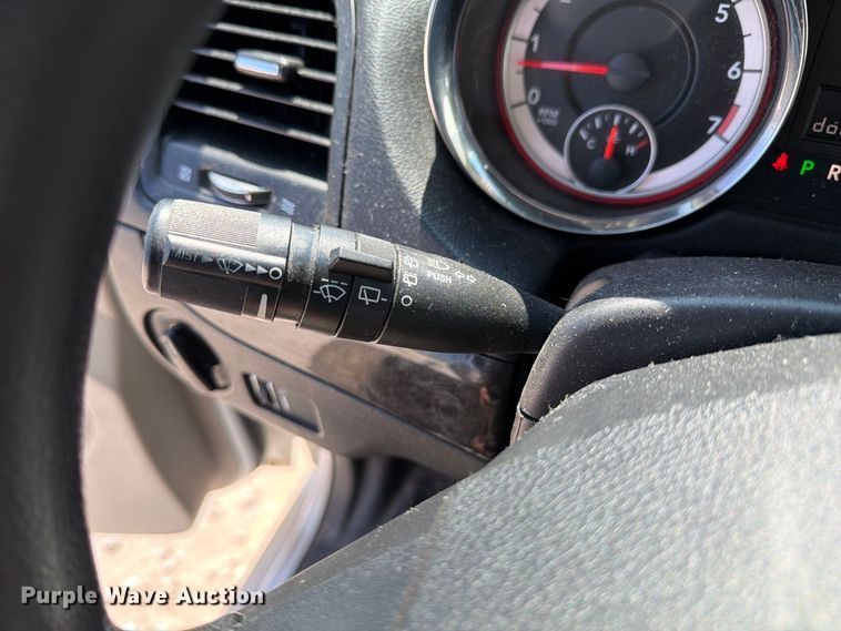 image for item DZ4736 2015 Dodge Grand Caravan van