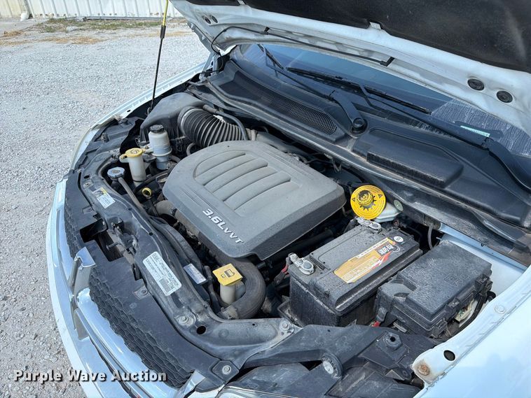 image for item DZ4736 2015 Dodge Grand Caravan van