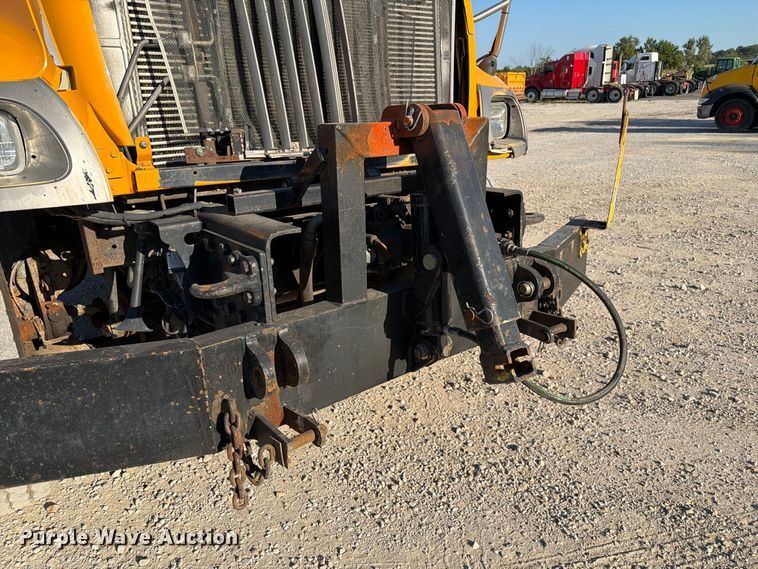 image for item DZ4742 2007 International 7400 dump truck