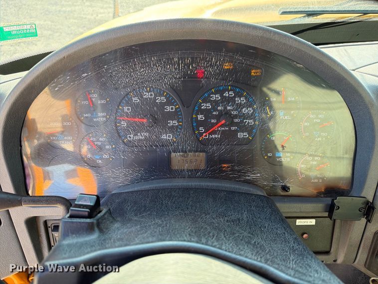 image for item DZ4742 2007 International 7400 dump truck