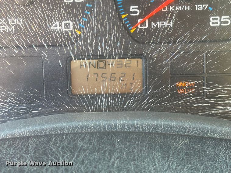 image for item DZ4742 2007 International 7400 dump truck
