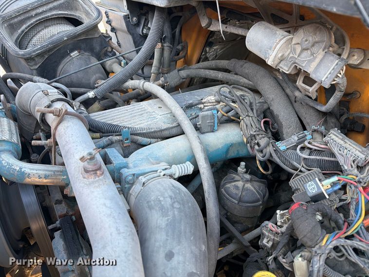 image for item DZ4742 2007 International 7400 dump truck