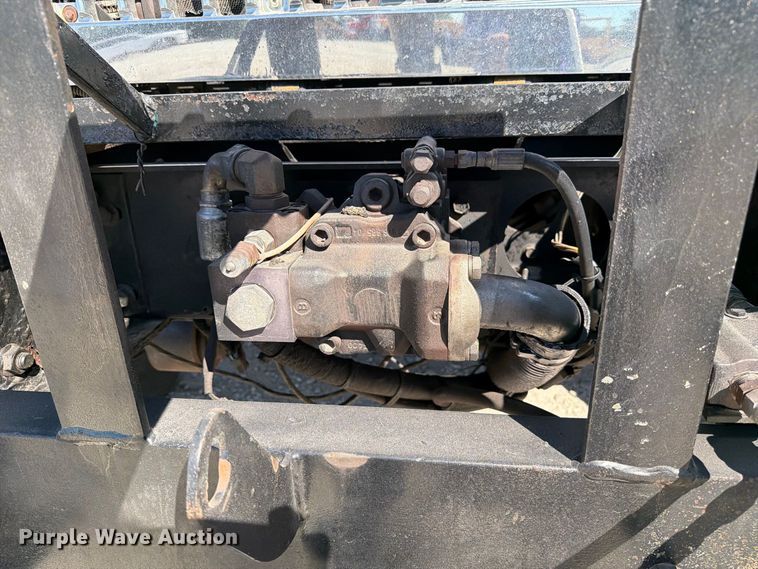 image for item DZ4746 2006 International 7400 dump truck