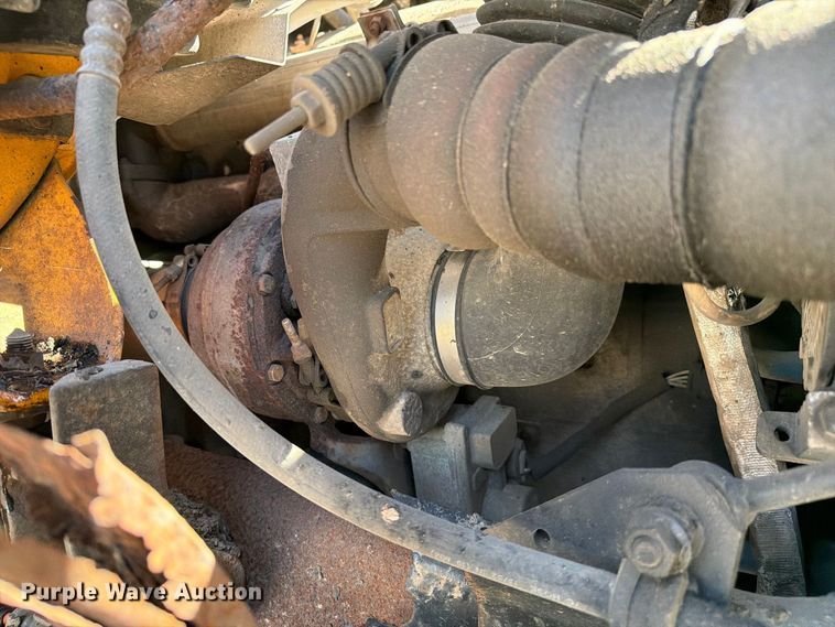 image for item DZ4746 2006 International 7400 dump truck