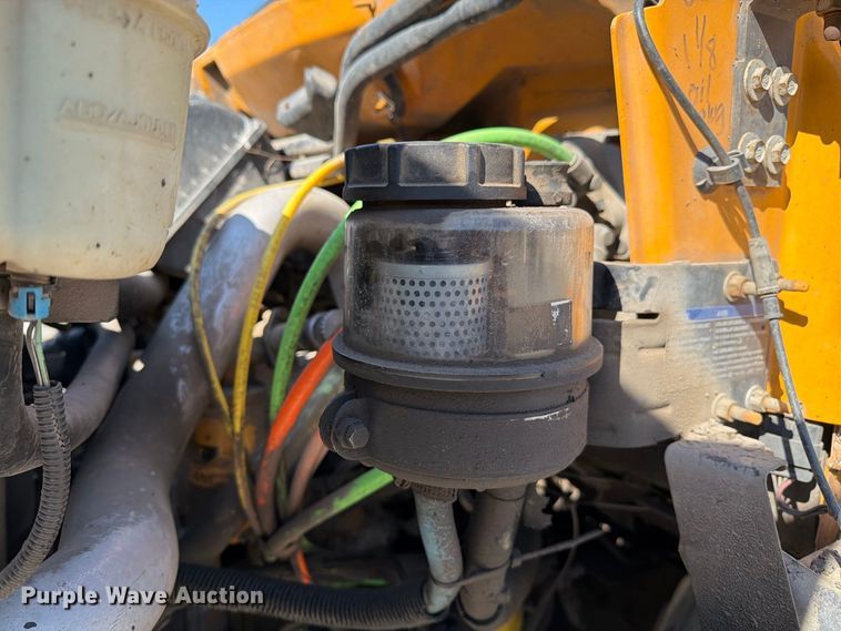 image for item DZ4747 2004 Chevrolet C7500 oil distributor truck