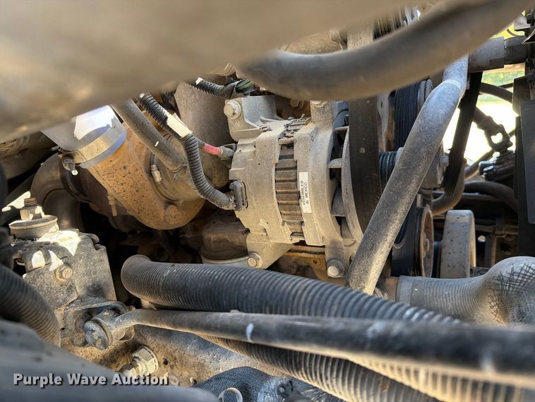 image for item DZ4747 2004 Chevrolet C7500 oil distributor truck