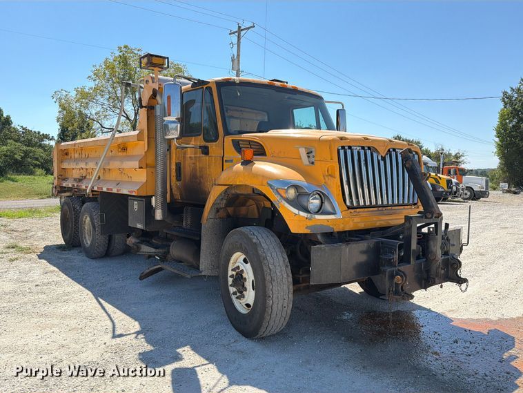 image for item DZ4748 2012 International 7500 dump truck