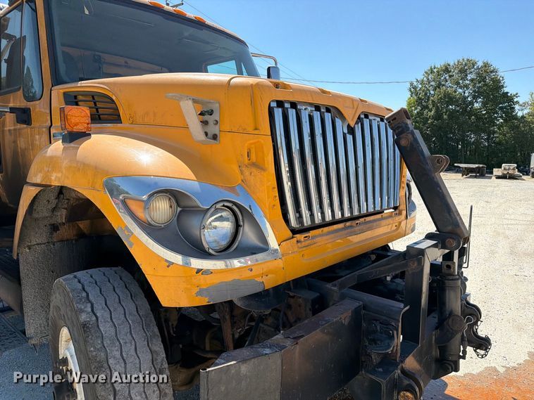 image for item DZ4748 2012 International 7500 dump truck