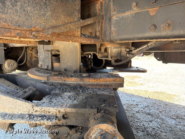 image for item DZ4748 2012 International 7500 dump truck