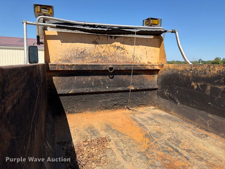 image for item DZ4748 2012 International 7500 dump truck