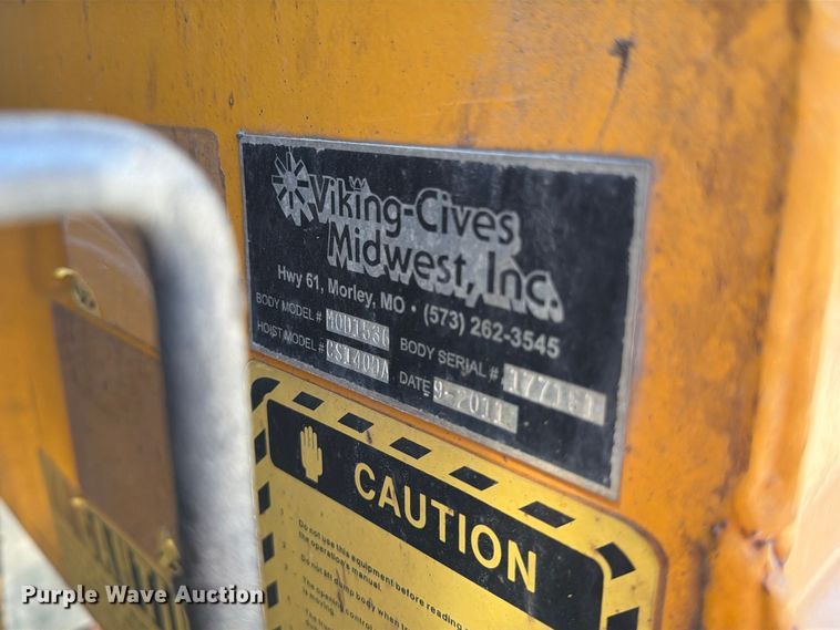 image for item DZ4748 2012 International 7500 dump truck
