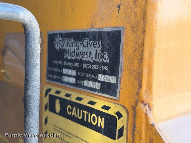 image for item DZ4748 2012 International 7500 dump truck