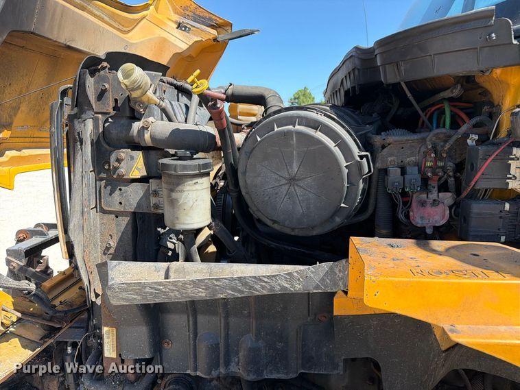 image for item DZ4748 2012 International 7500 dump truck