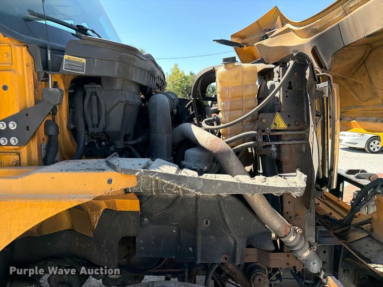image for item DZ4748 2012 International 7500 dump truck