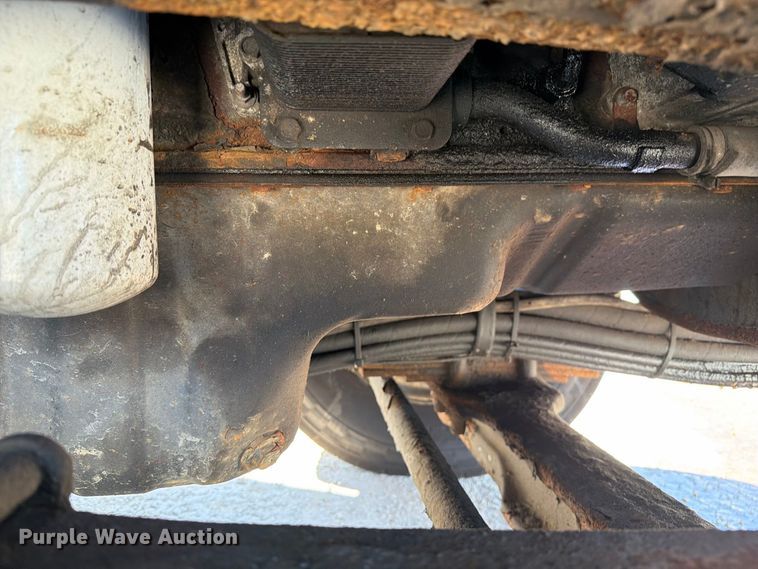 image for item DZ4748 2012 International 7500 dump truck