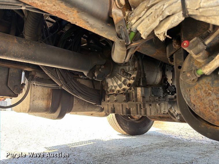 image for item DZ4748 2012 International 7500 dump truck