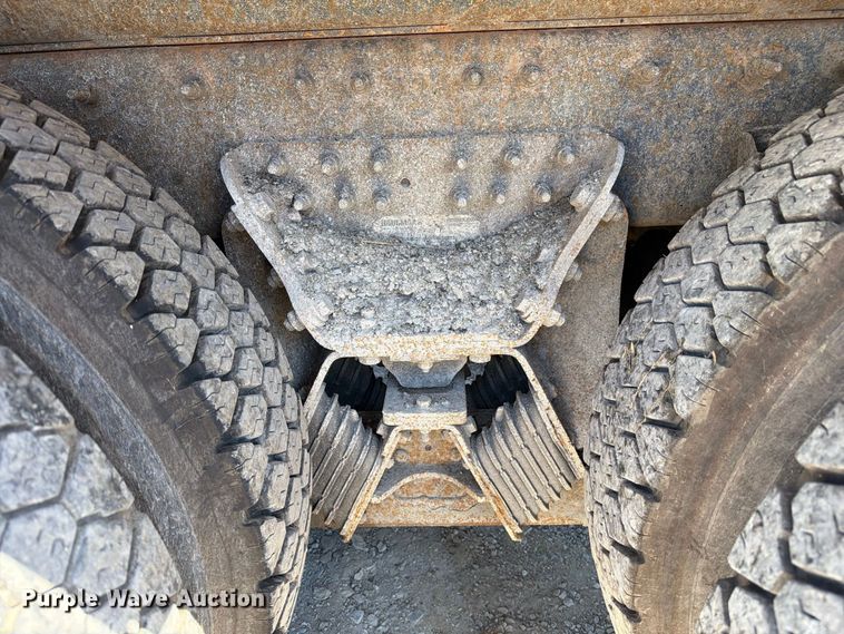 image for item DZ4748 2012 International 7500 dump truck