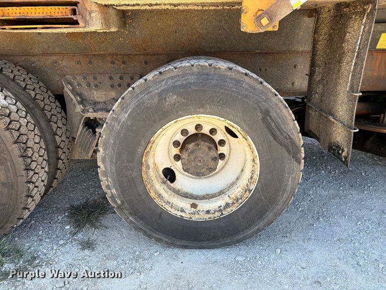 image for item DZ4748 2012 International 7500 dump truck