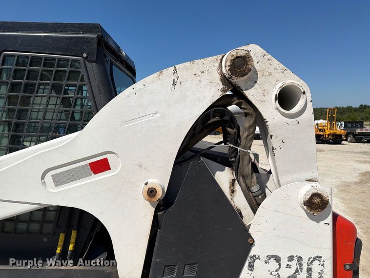 image for item DZ4749 2009 Bobcat T320 tracked skid steer loader
