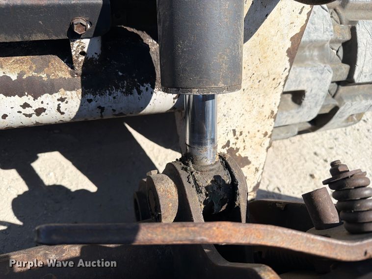 image for item DZ4749 2009 Bobcat T320 tracked skid steer loader
