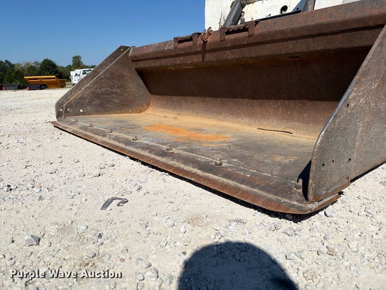 image for item DZ4749 2009 Bobcat T320 tracked skid steer loader