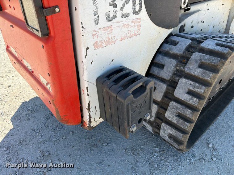 image for item DZ4749 2009 Bobcat T320 tracked skid steer loader