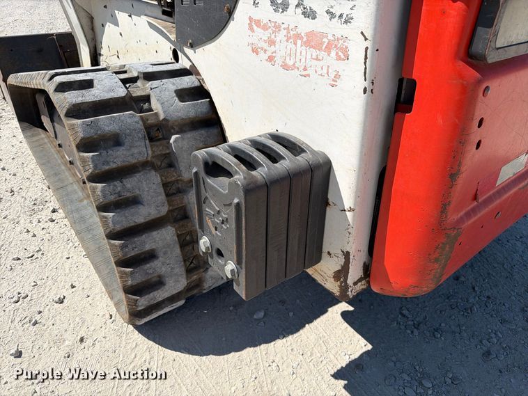 image for item DZ4749 2009 Bobcat T320 tracked skid steer loader