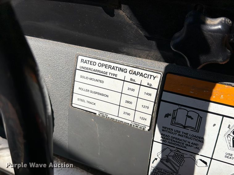 image for item DZ4749 2009 Bobcat T320 tracked skid steer loader