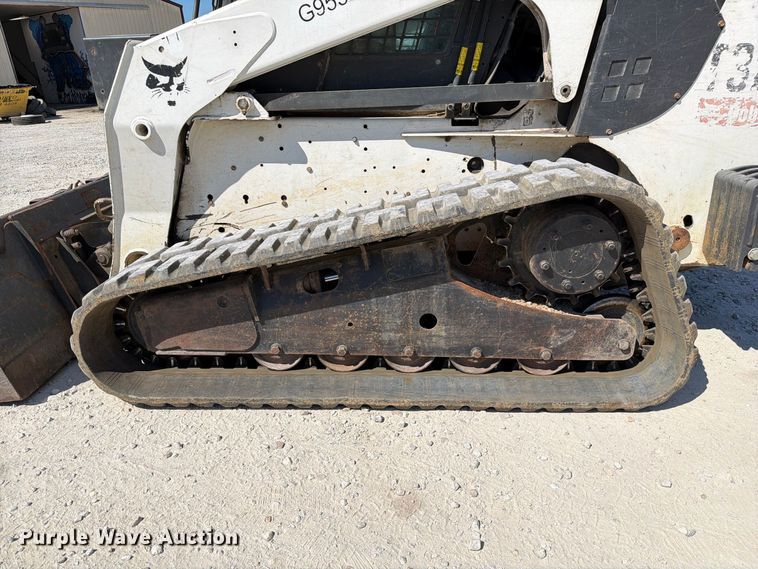 image for item DZ4749 2009 Bobcat T320 tracked skid steer loader