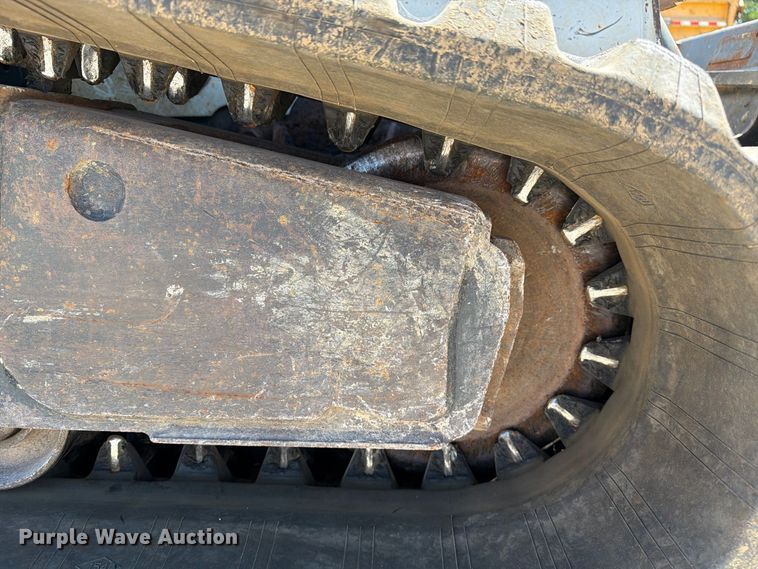 image for item DZ4749 2009 Bobcat T320 tracked skid steer loader